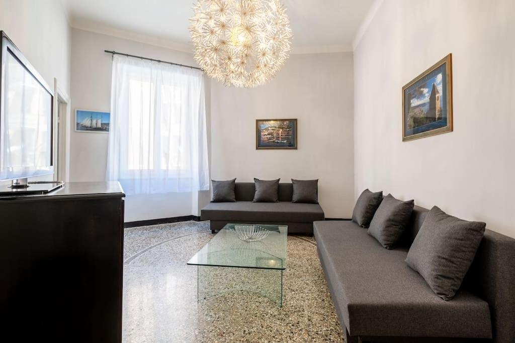 La Belle Epoque Apartment Генуа Екстериор снимка